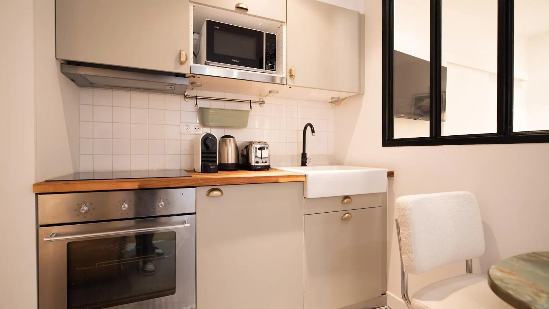 Wonderful Flat In The Marais Apartment Paris France