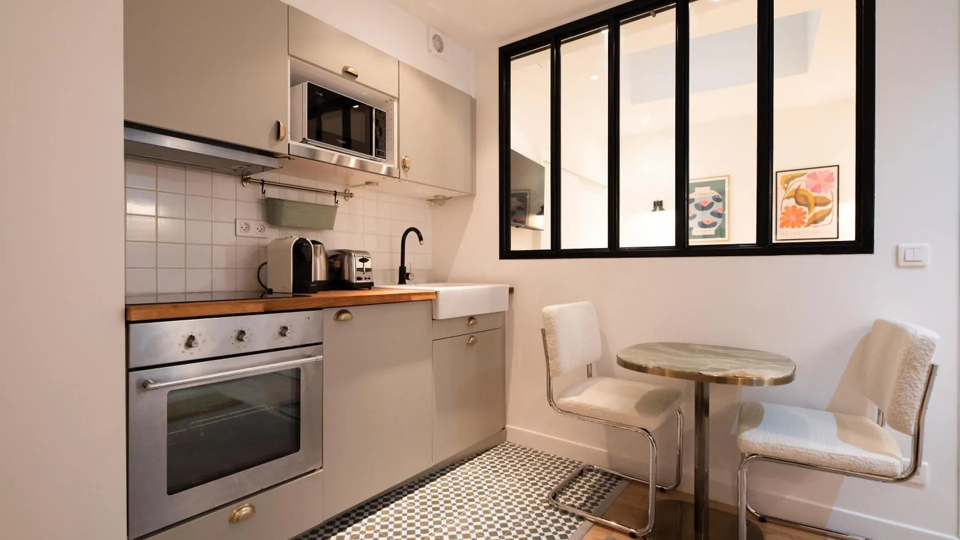 Wonderful Flat In The Marais Apartment Paris France